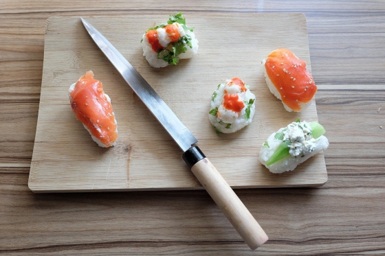 Küchenbrettchen mit Sushi